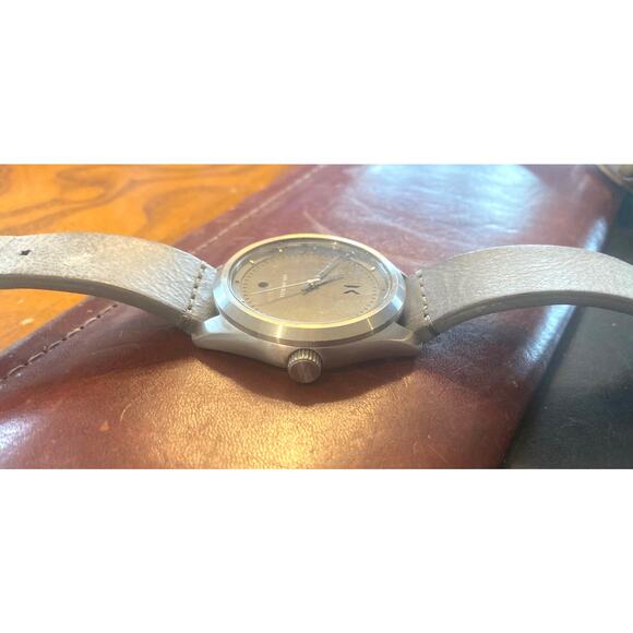 Men's 40mm Silver Tone MVMT Los Angeles Watch, 316L, Leather Band - Picture 4 of 5